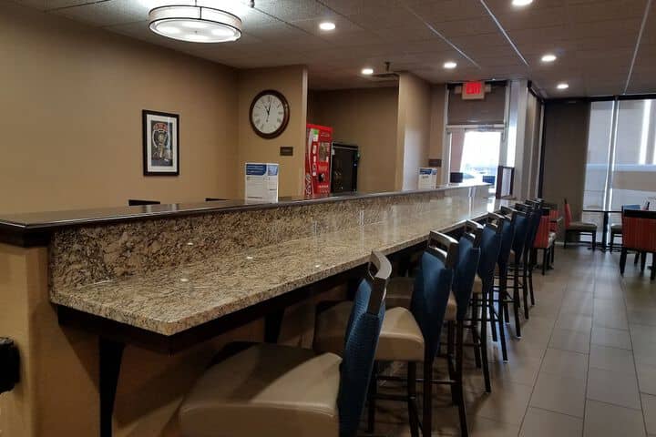 Breakfast area